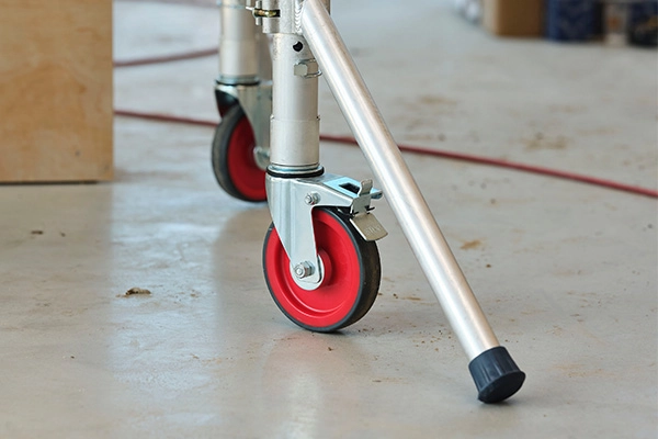 RS 44 power smalle kamersteiger 4 Altrex RS 44-power wiel