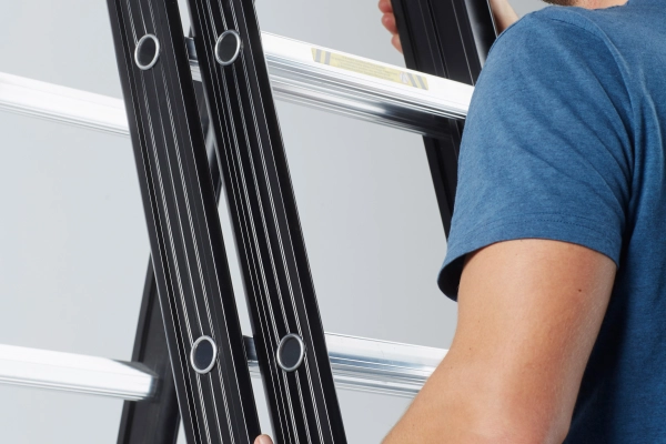 Altrex nevada opsteekladder Ergo grip